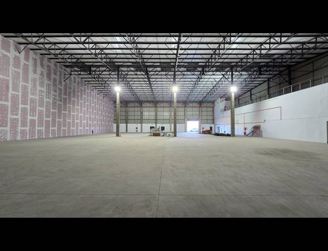 3,742M² WAREHOUSE TO LET IN SPARTAN